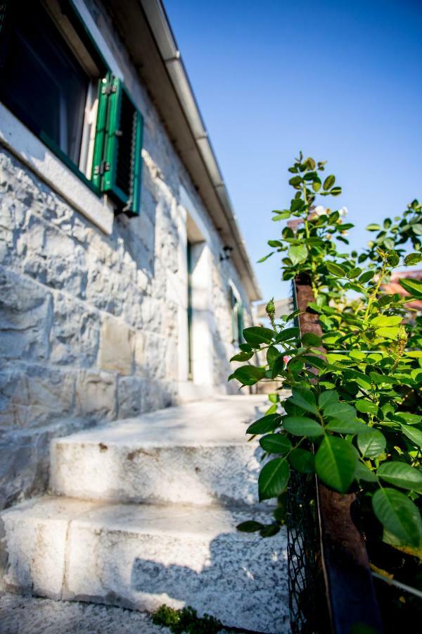 Apartmani Rebac Гата Экстерьер фото